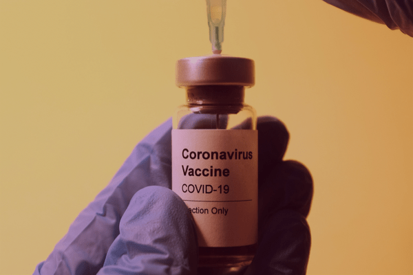 Vacina-covid-ja